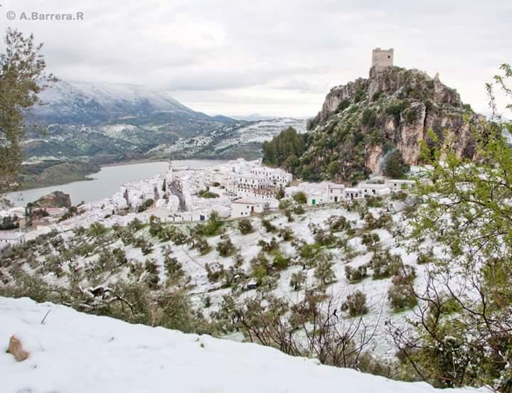 Las 4 Lunas Zahara De La Sierra Εξωτερικό φωτογραφία